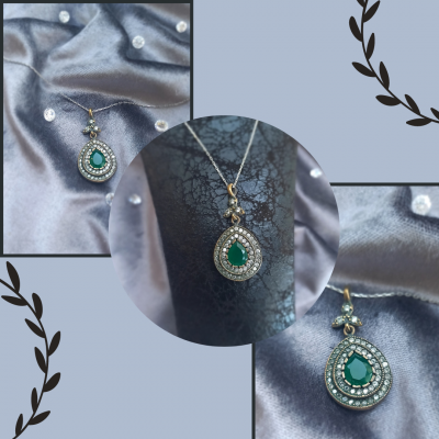 Gümüş Zümrüt Taşlı Kolye