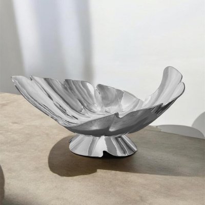 Yayvan gümüş çikolatalık